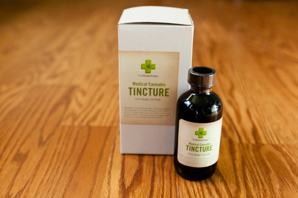 The Comprehensive Guide to the Best Delta-10 THC Tinctures Reviews and Recommendations.